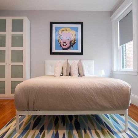 A Stylish Stay W/ A Queen Bed, Heated Floors.. #31 Brookline Exterior photo